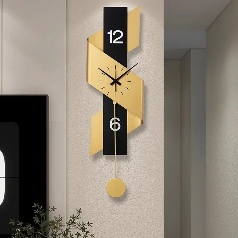 Creative Aesthetic Wall Clocks Design Fashion Minimalist Nordic Wall Watch Luxury Digital Large Horloge Murale Home Decoration